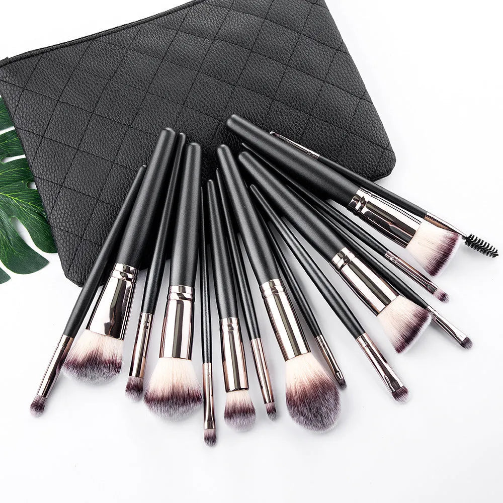 15 piece matte black makeup brush set with cosmetic bag, nylon wool bristles and wooden handles in 23cm, 19cm and 4cm lengths