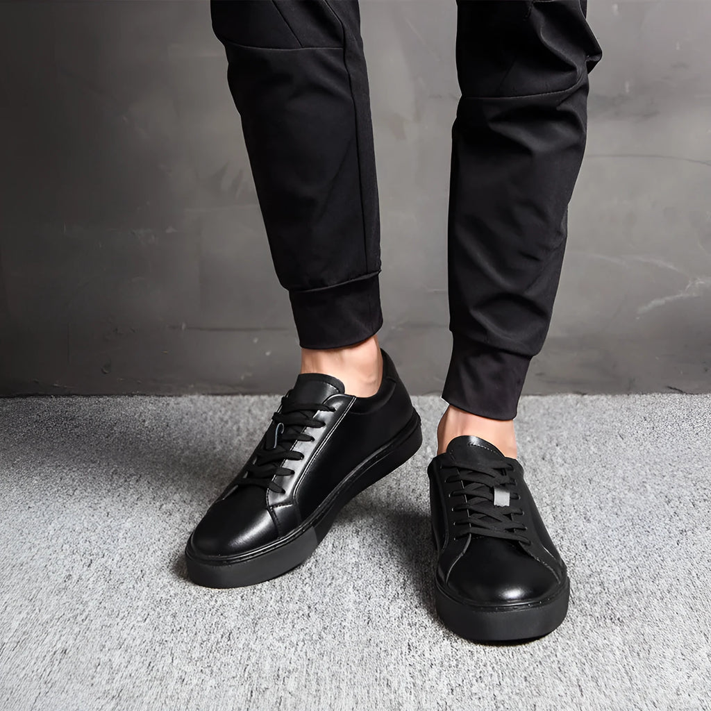 Men's summer sports leather sneakers low-top board shoes white black and white all black sizes 35-47