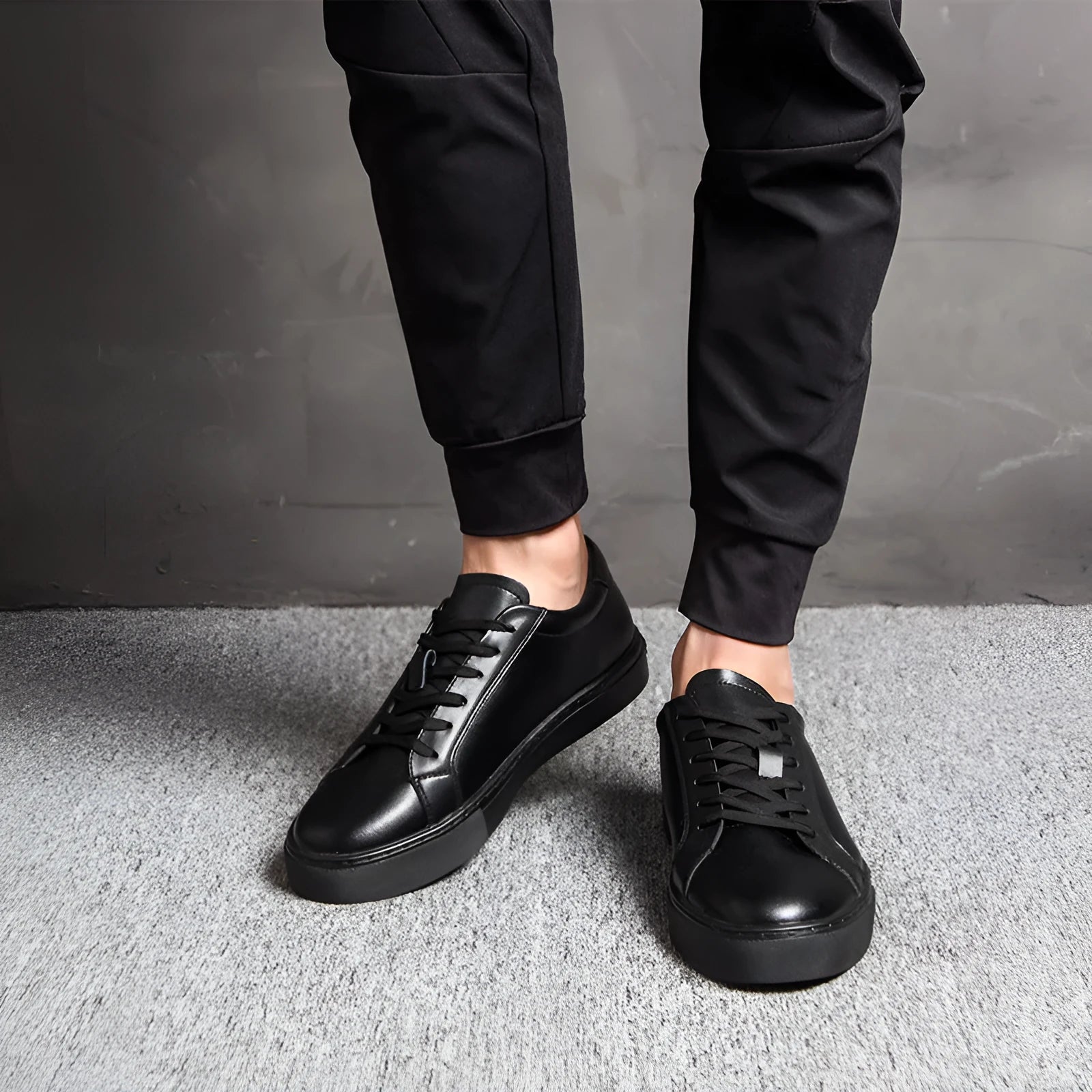 Men's summer sports leather sneakers low-top board shoes white black and white all black sizes 35-47