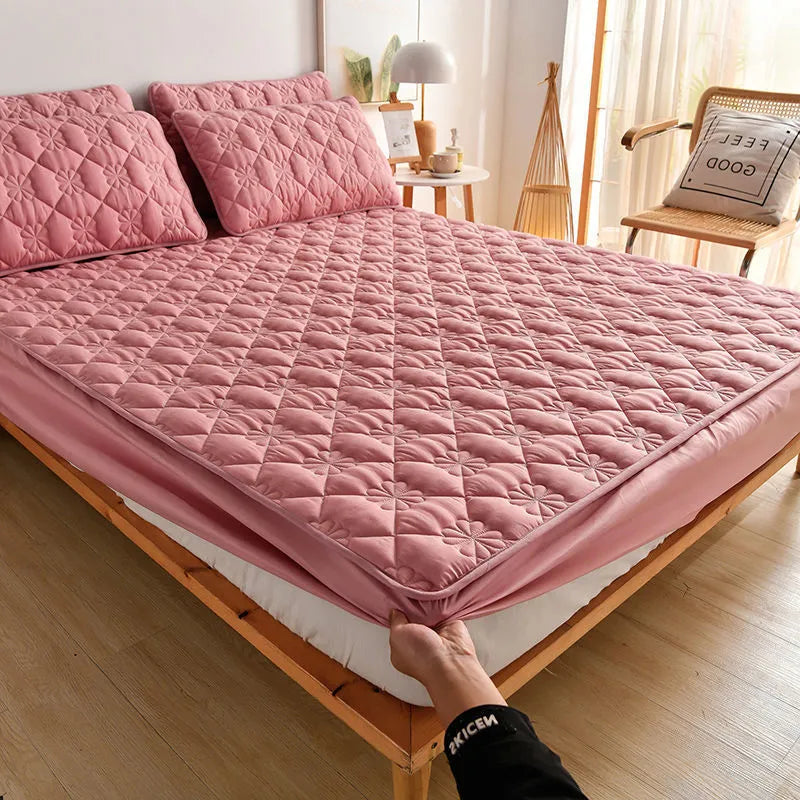 Dust-proof brushed fabric mattress cover in size 150x200cm with fitted sheet style and matching pillowcase