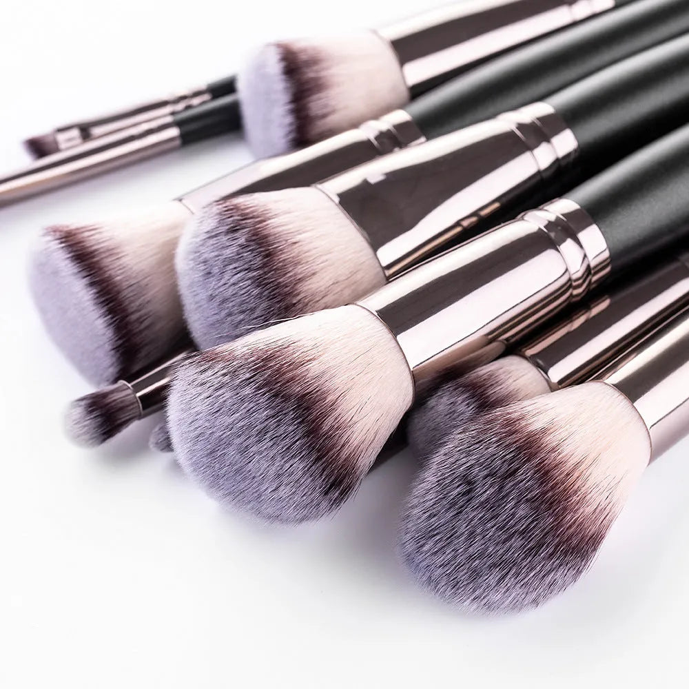 15 piece matte black makeup brush set with cosmetic bag, nylon wool bristles and wooden handles in 23cm, 19cm and 4cm lengths