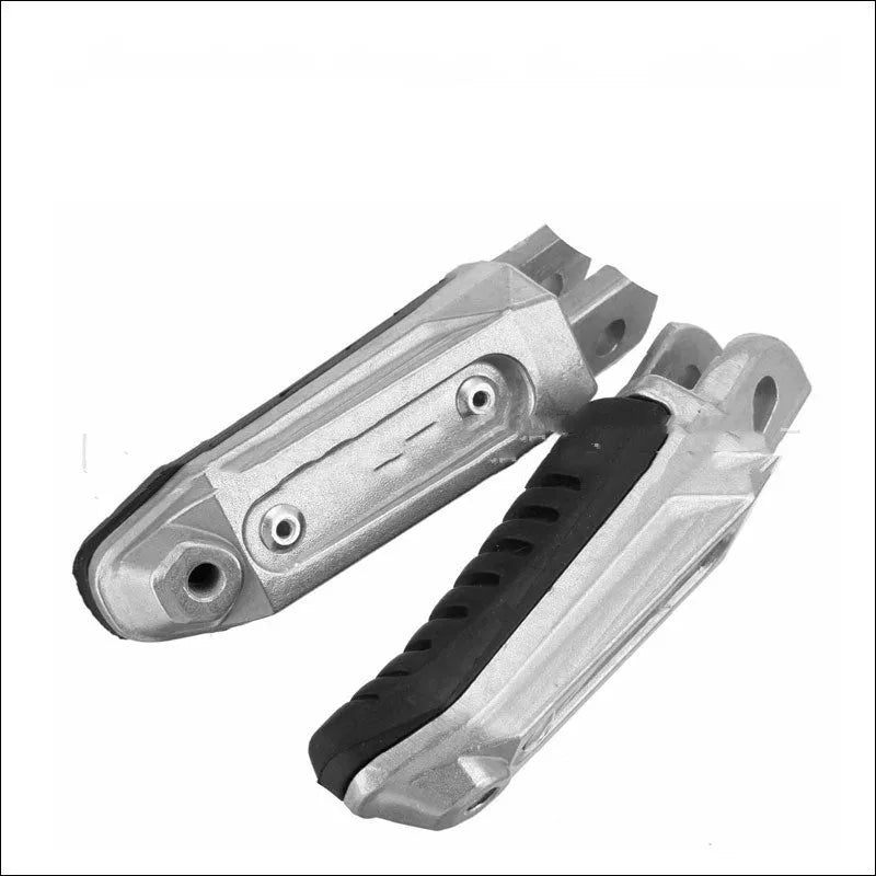 Black aluminium alloy motorcycle footpegs replacement set for Suzuki Hayabusa, V-Strom, and other models