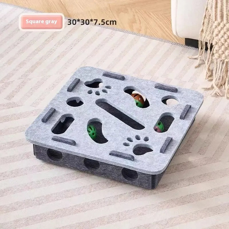 Green brown felt cat scratching toy box measuring 30 cm square.