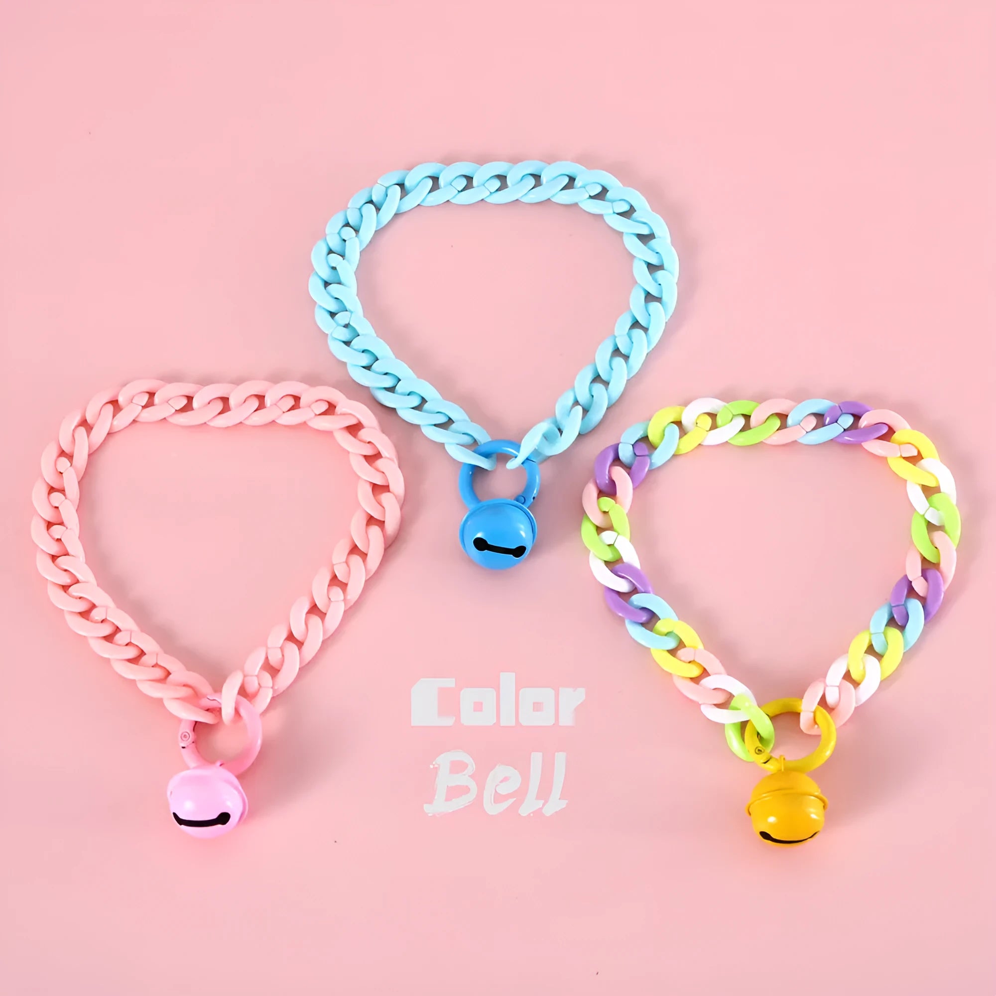 Adjustable plastic pet collar in candy chain blue colour on a white background, showing the monochrome pattern.