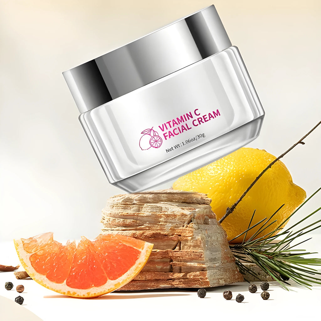 30g jar of Vitamin C face cream for skin brightening and anti-ageing.