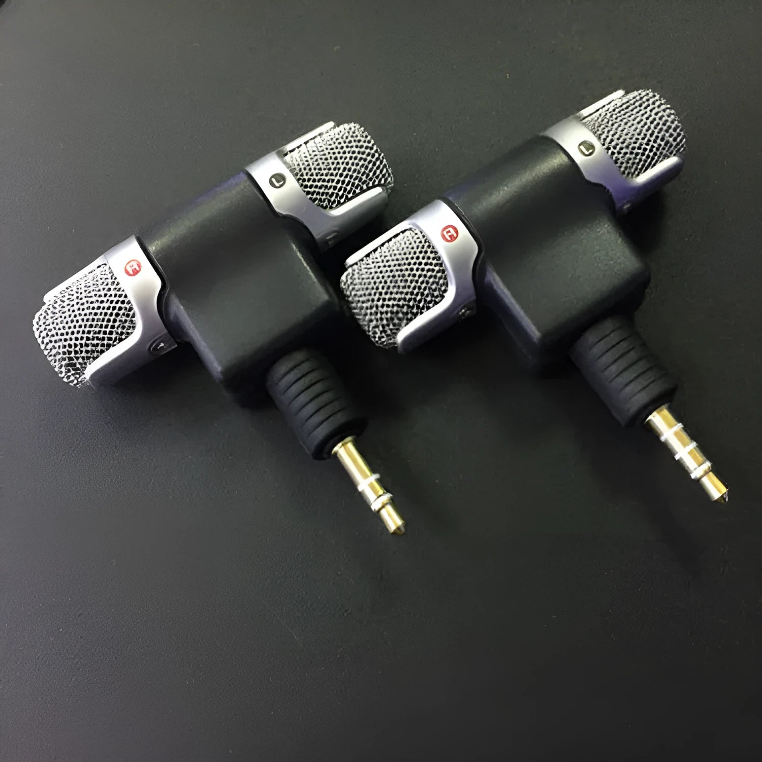 Mini wireless condenser microphone for computer camera recording omni-directional with over 12 hours battery