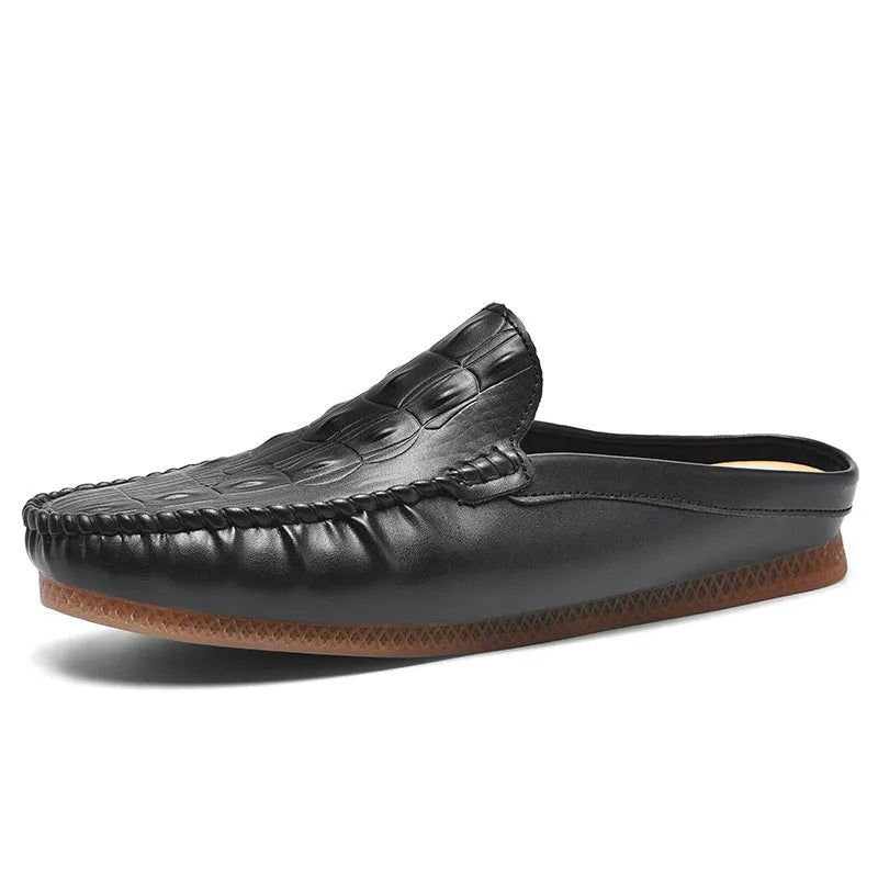 Men's black breathable semi-slippers with a rubber sole and artificial PU upper.