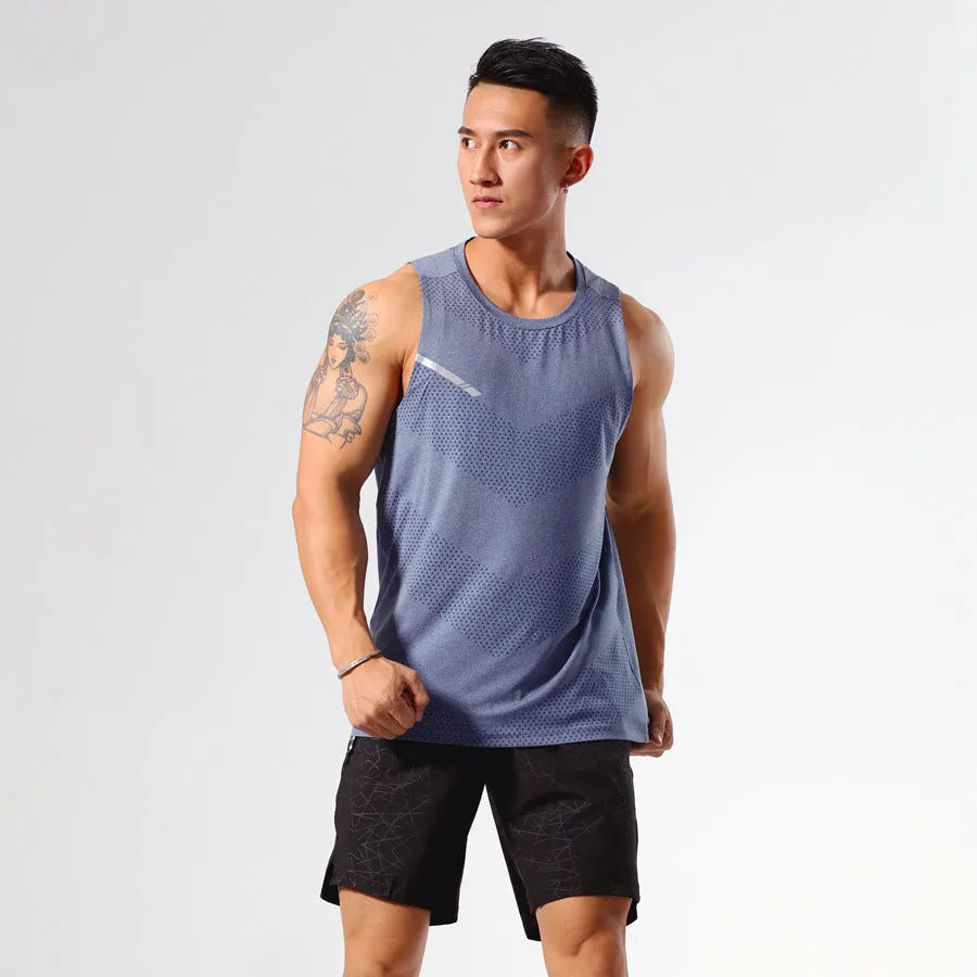 Man wearing a solid-colour quick-dry polyester sports tank top for summer outdoor activities.