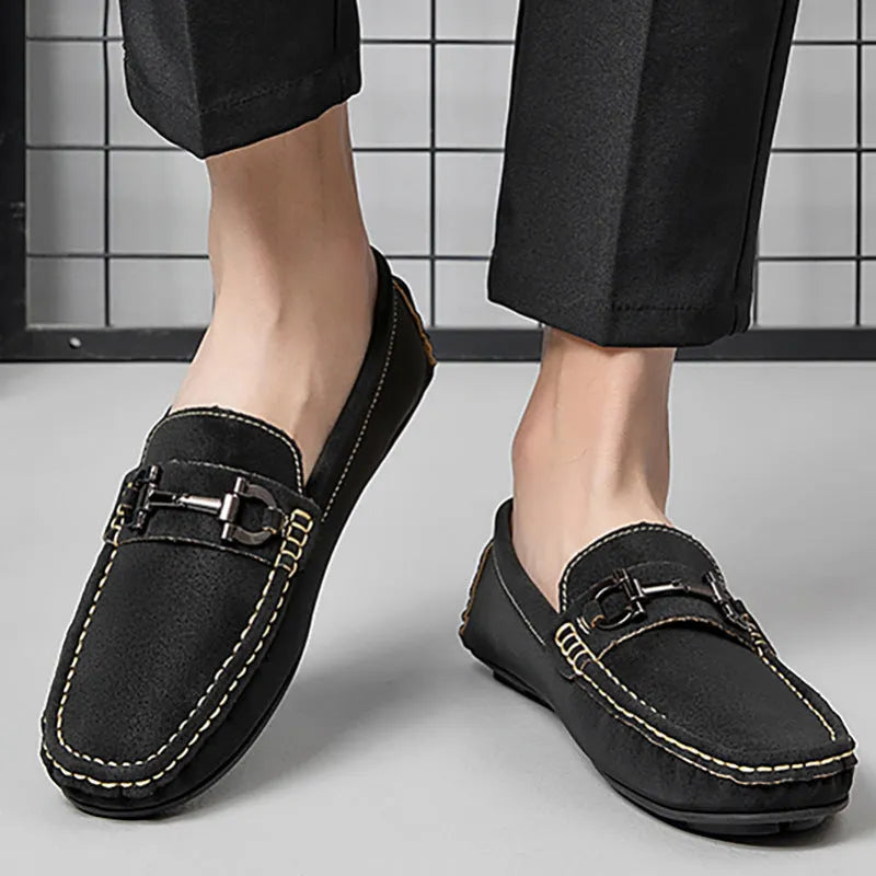 Men's casual slip-on Doug shoes in black, brown, or beige with two-layer cowhide upper, leather lining, and rubber sole.