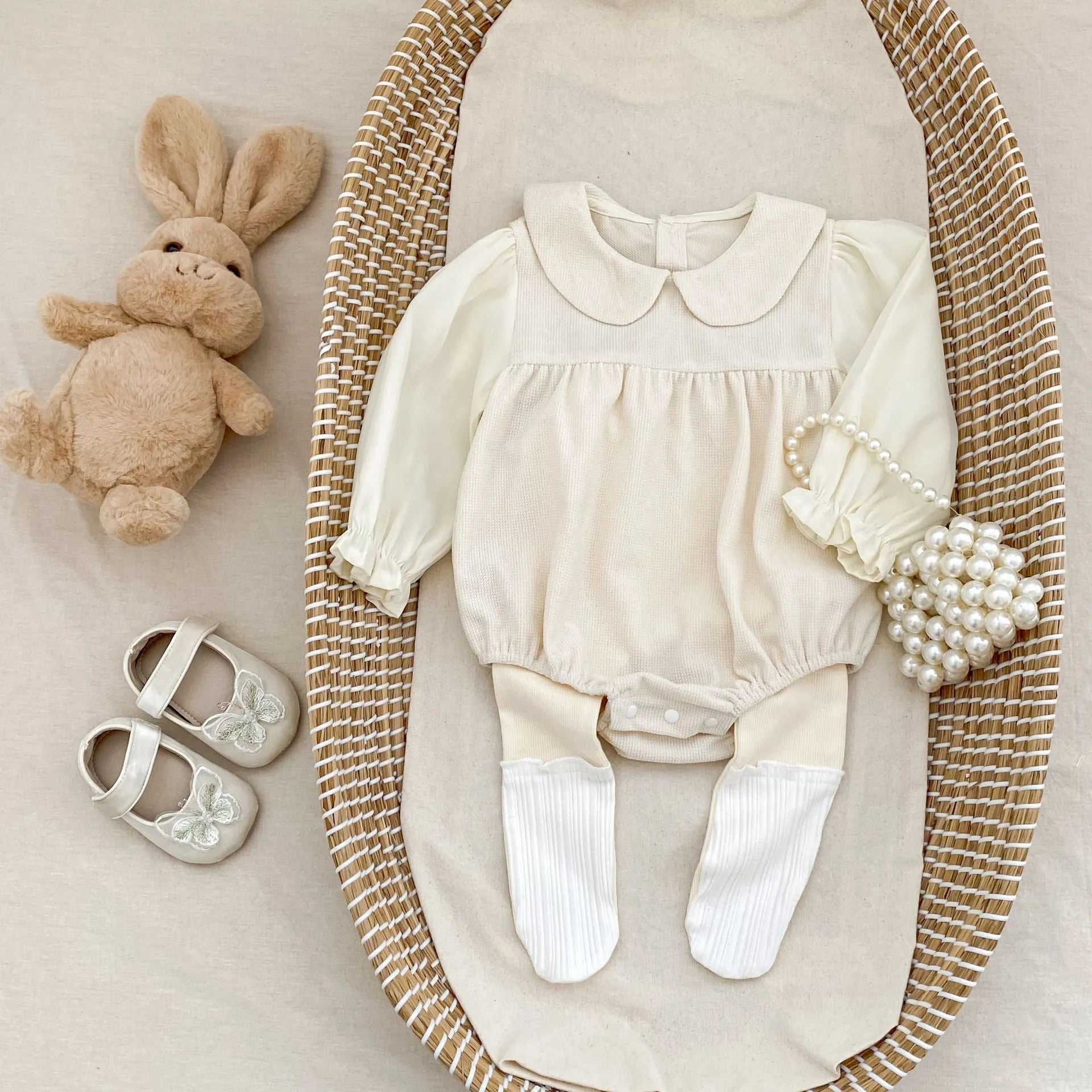 Baby girls corduroy doll collar long sleeve bottom-covering rompers jumpsuit in apricot or black