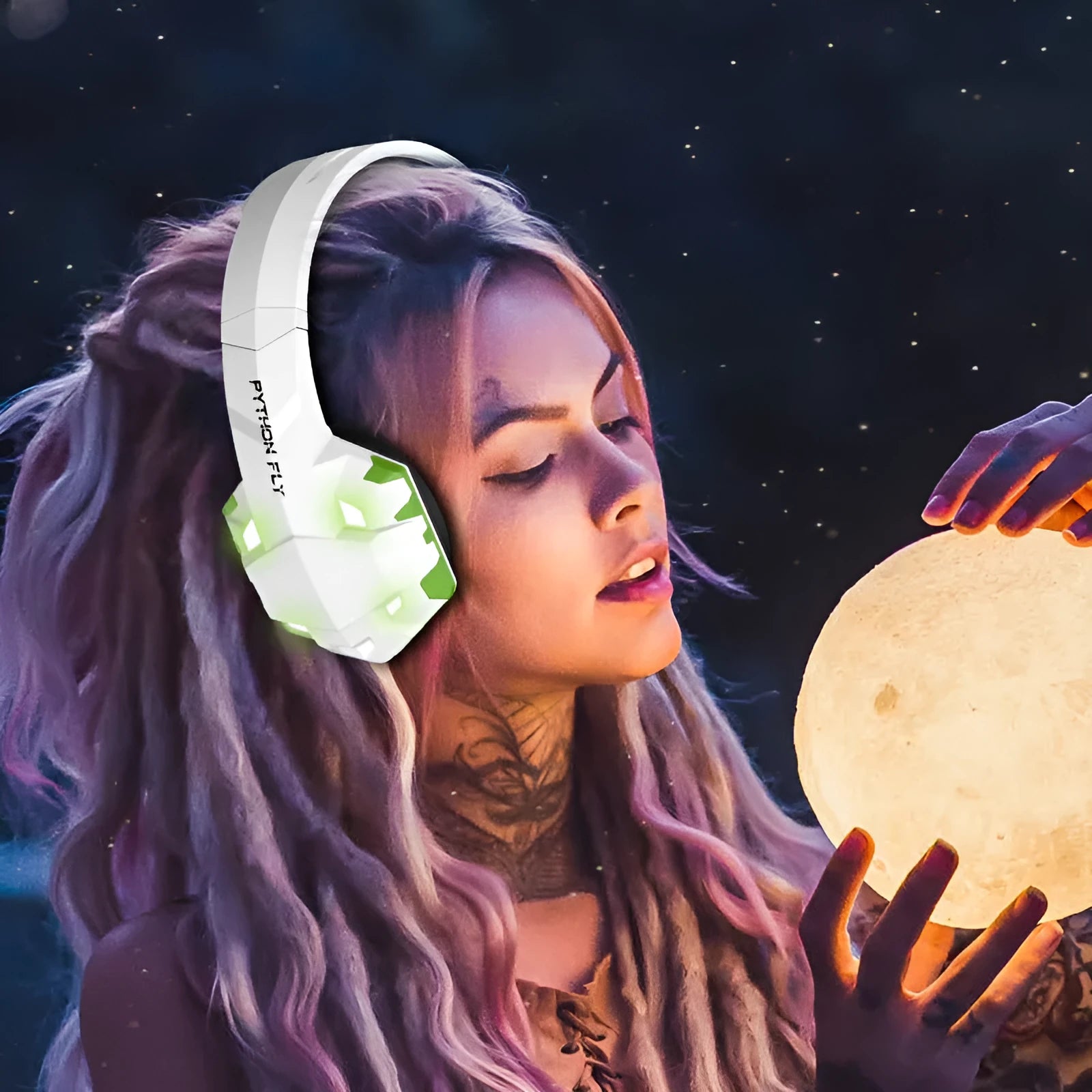 Wired gaming headset with microphone and breathing light in multiple colour options