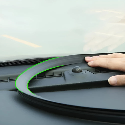 Outlander dashboard silicone sealing strip with six-card slots measuring 1.6 metres