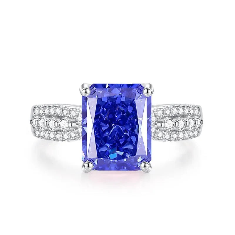 Heart-shaped sterling silver ring with a detailed ice flower cut colour zircon centre stone.