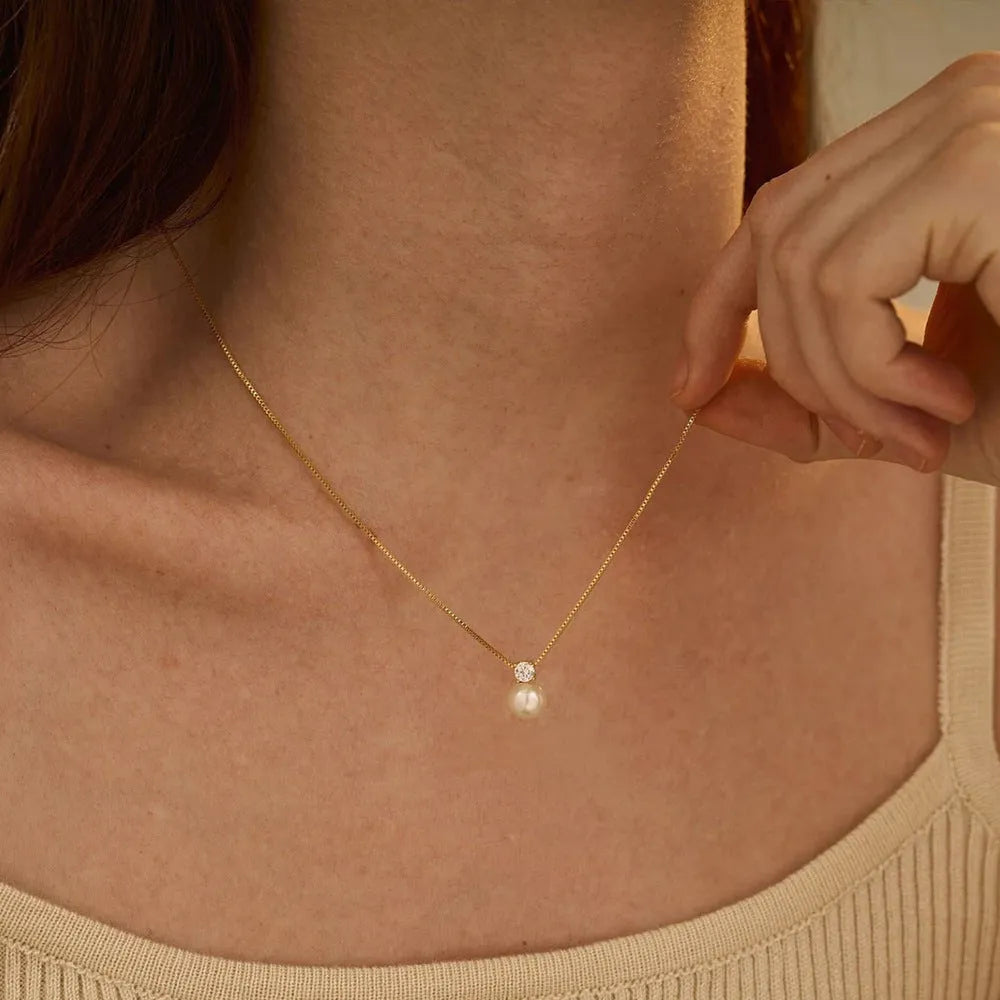 St Delan women's pearl zircon necklace on stainless steel box chain in gold colour