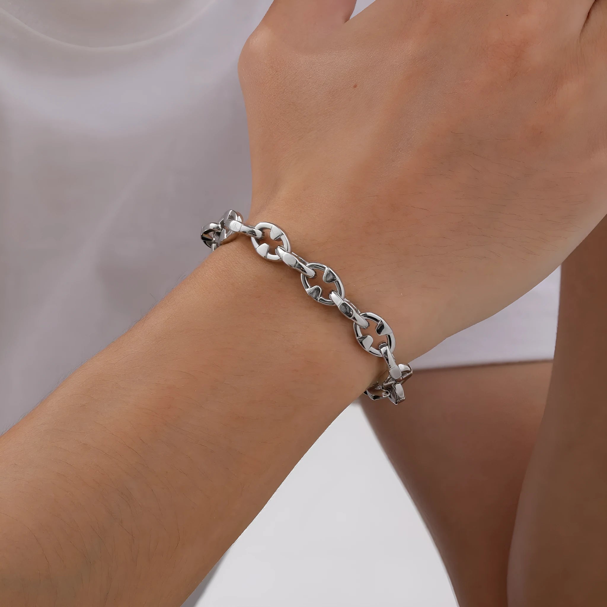 Handmade thick stainless steel geometric chain bracelet in steel colour for men's hip hop fashion