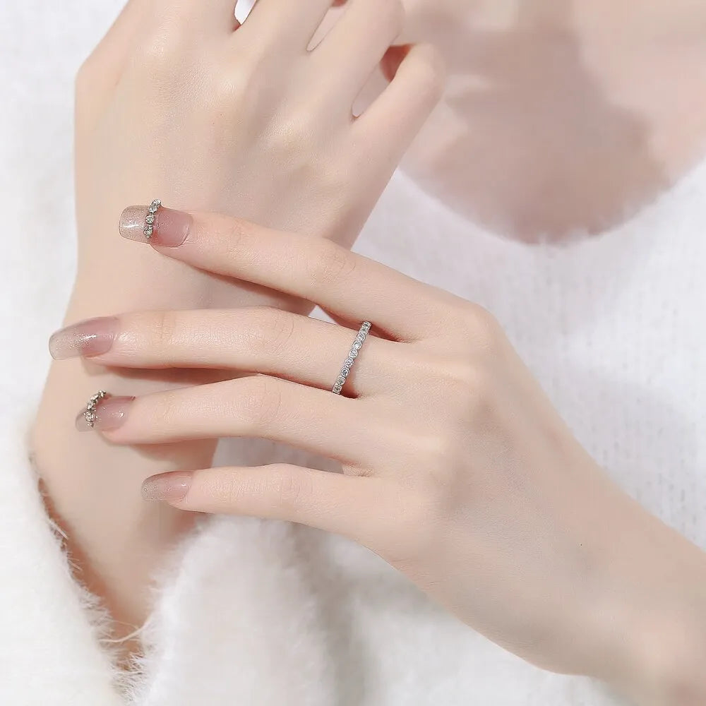 Simple women's light luxury diamond tail ring in white gold colour, electroplated copper, open mouth geometric shape