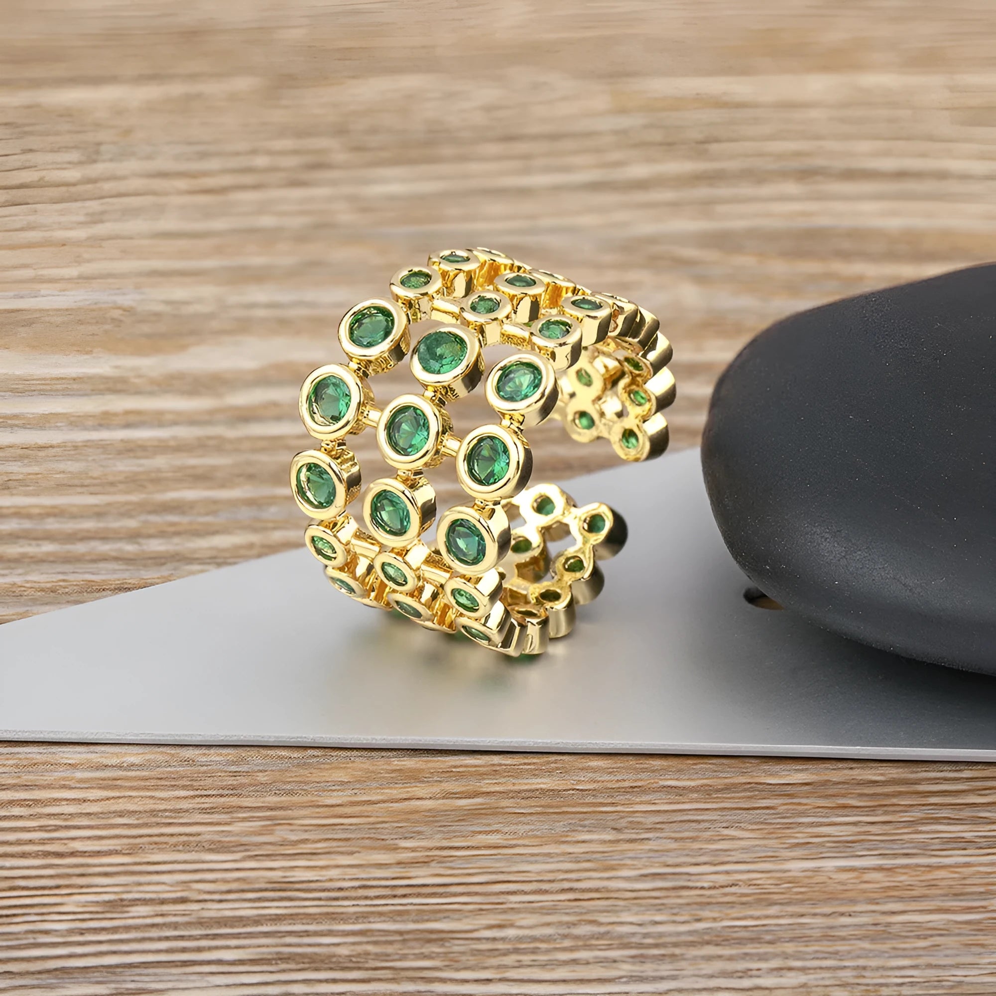 Copper 18K real gold plated wide band ring with green zircon centrepiece.