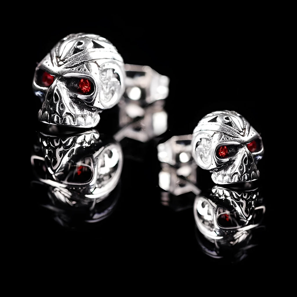Retro red eye ghost head skull stud earrings with electroplated alloy construction