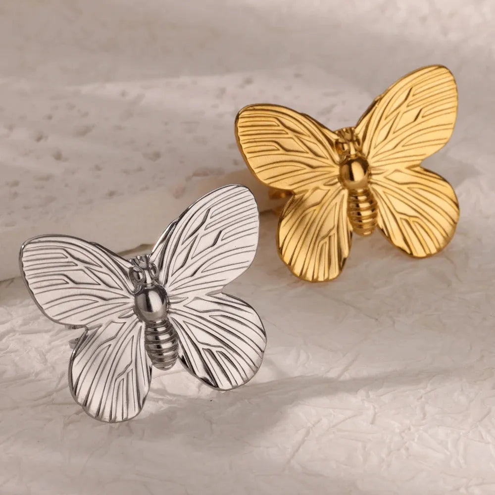 Stainless steel open mouth hollow flower ring for women in gold finish