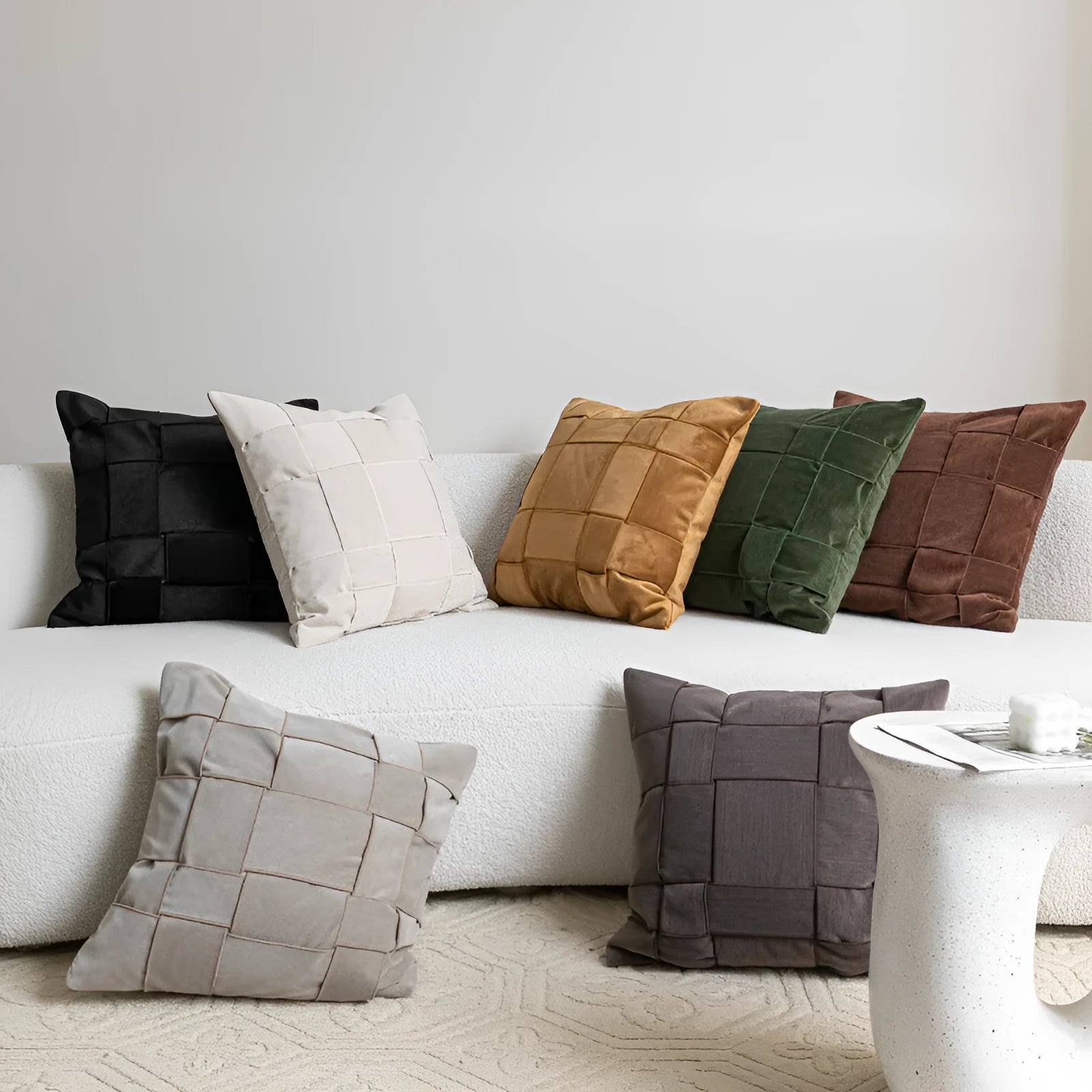 Chenille woven square pillow cushion with feather velvet filler in 50x50cm size