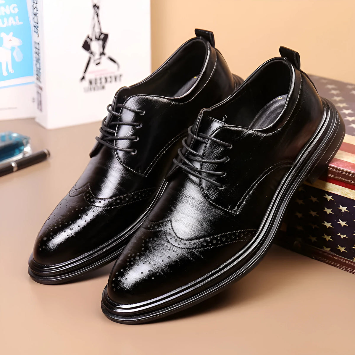Men's anti-slip dress shoes with leather lining, rubber sole, square heel, round toe and embossed grid pattern, sizes 38-45