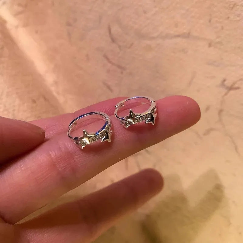 Silver electroplated alloy star earrings for women, lightweight sweet cool style jewellery