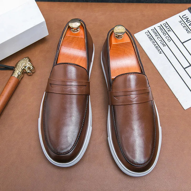 Plus size men's board shoes in black or brown with artificial PU upper, flat heel, rubber sole, and round toe