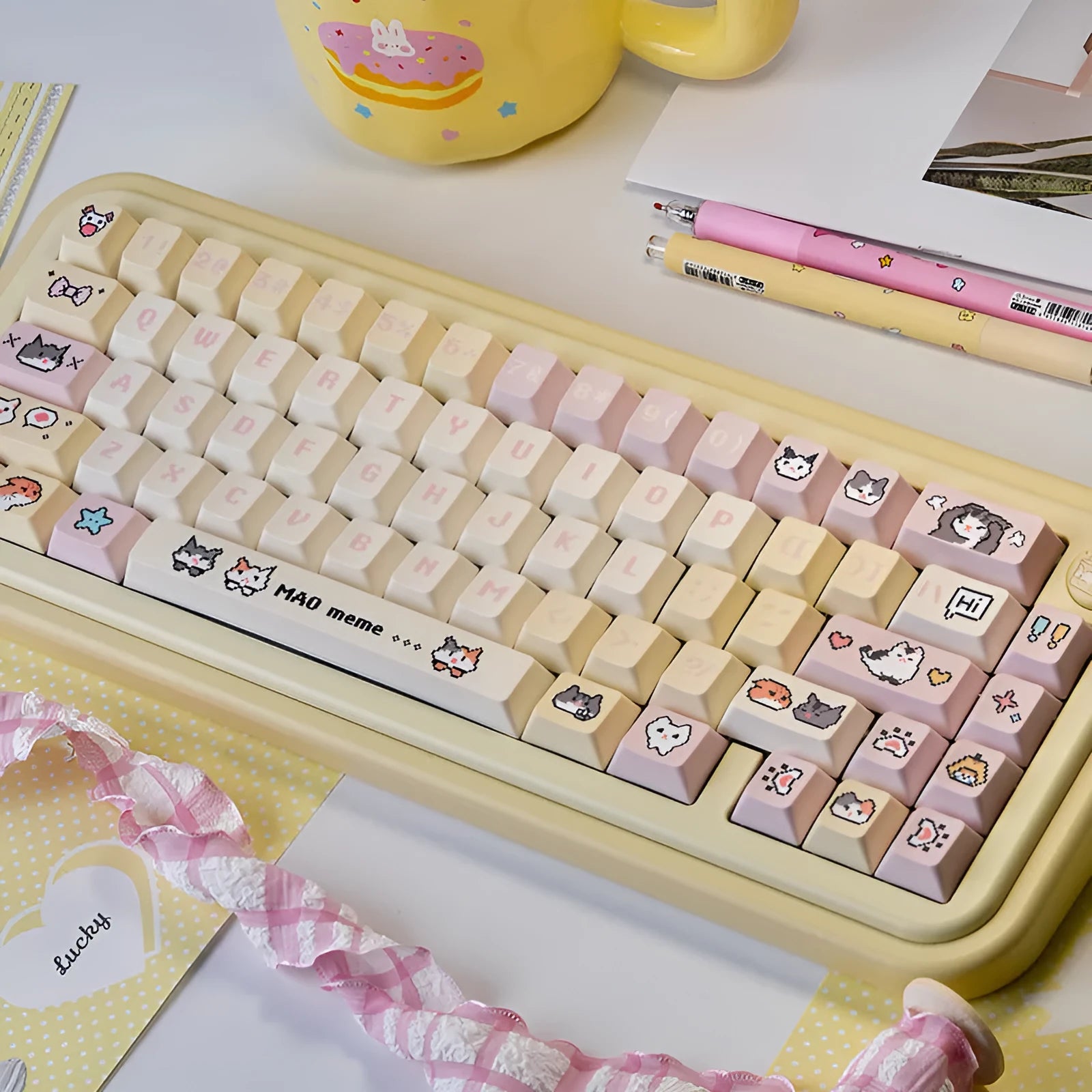 Theme Sublimation Pixel Hakimi Key Cap PBT mechanical keyboard keycap in cat head colour design