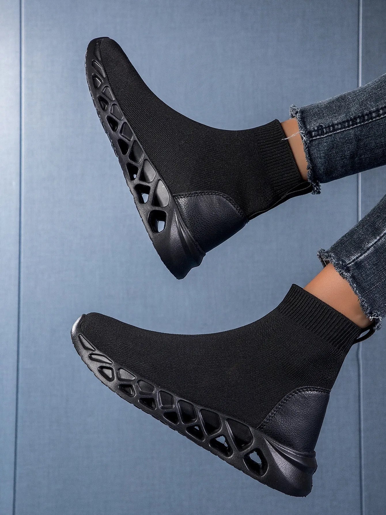 Women's low-top casual mesh sock boots in terracotta warriors colour with round toe and sewing line detailing