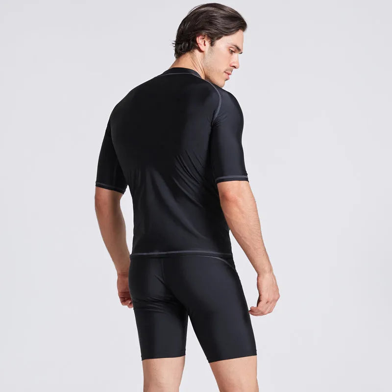 Men's quick-dry half sleeve swimsuit set in nylon fabric for snorkelling and surfing activities