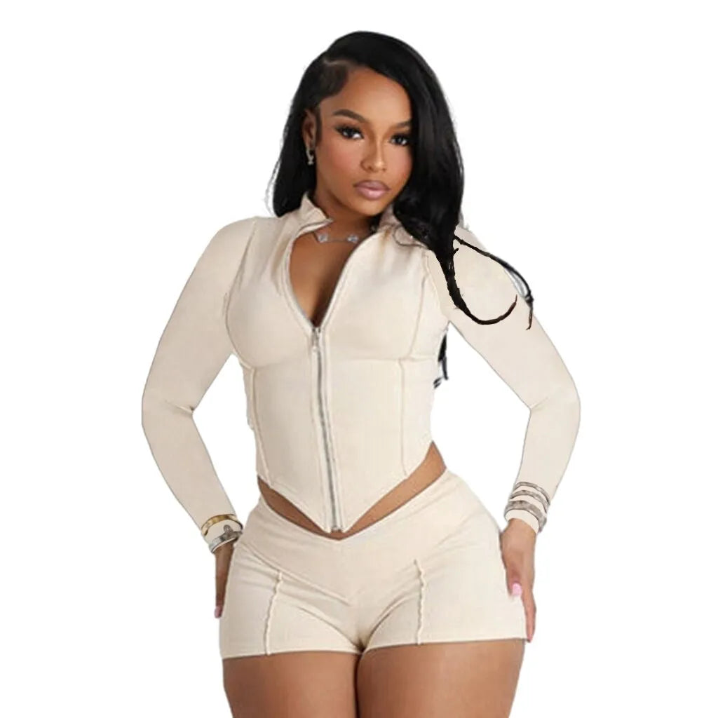 Women's solid colour apricot polyester lapel long sleeve top and shorts suit set on model