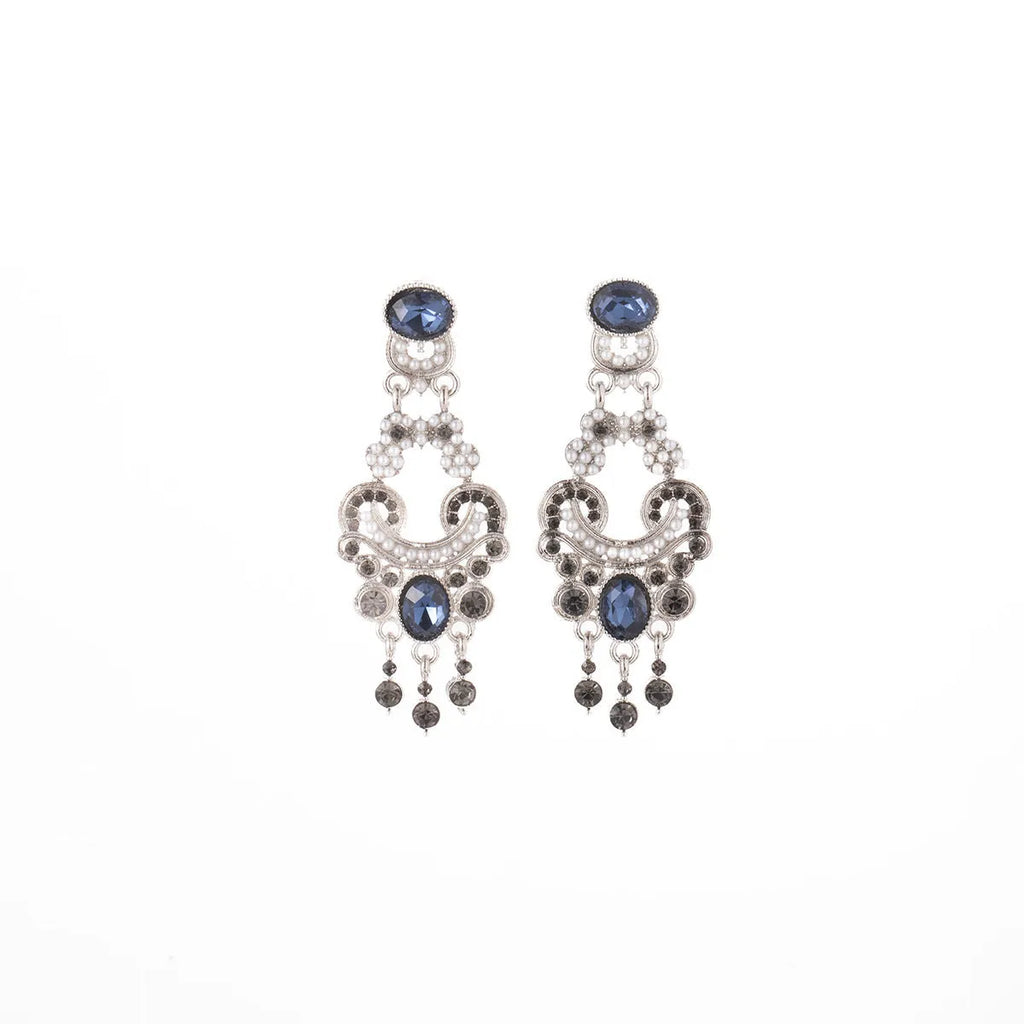 Vintage court style earrings in blue crystal with geometric chamfered square grain shape, zinc alloy and electroplated finish