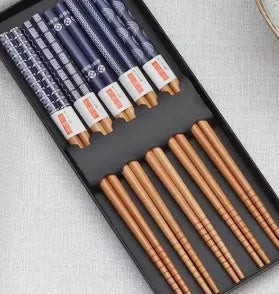Set of five pairs of bamboo chopsticks with Japanese lucky cat and elegant blue cartoon patterns.