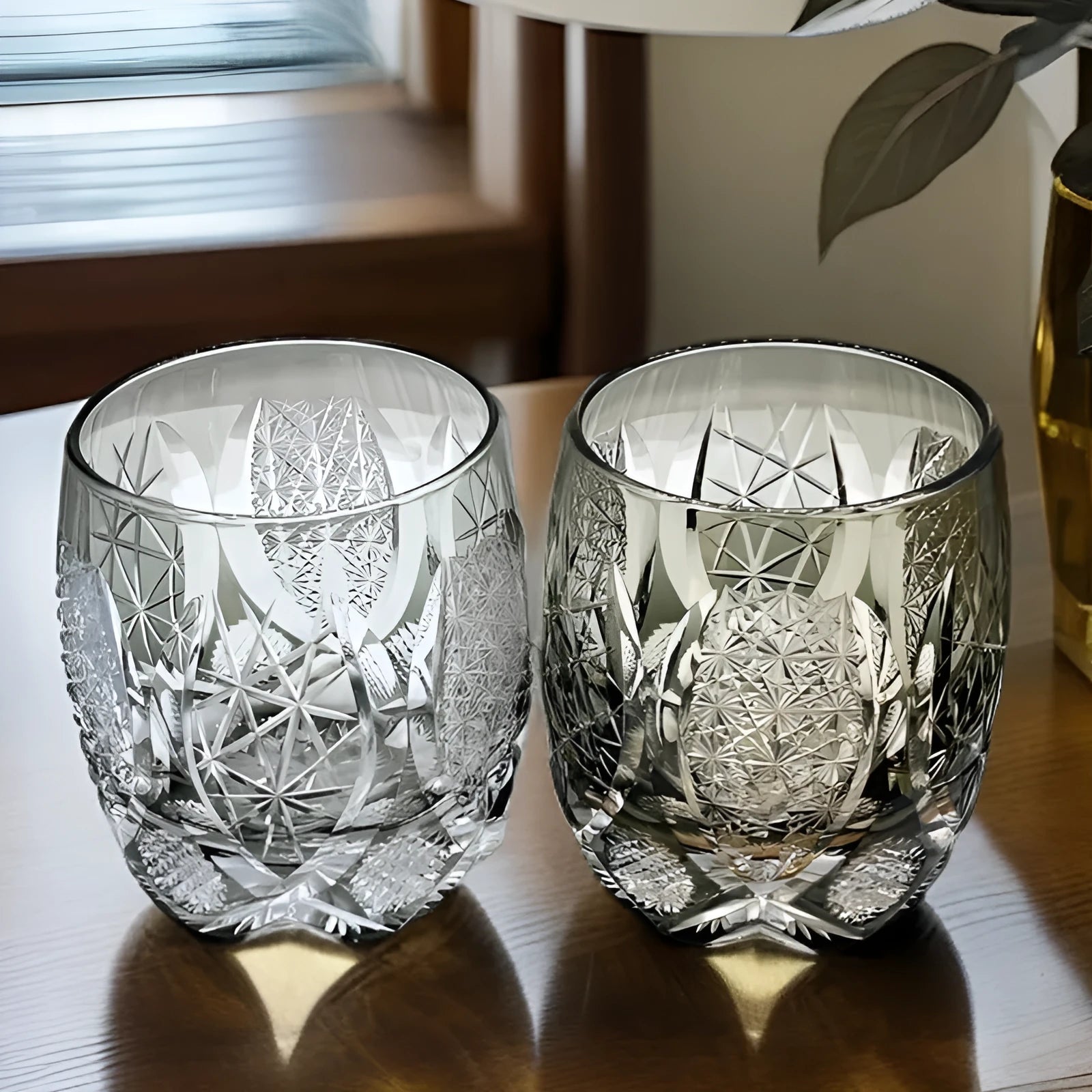 Japanese-style Edo crystal glass whisky tumbler with amber flash cut design in wooden box
