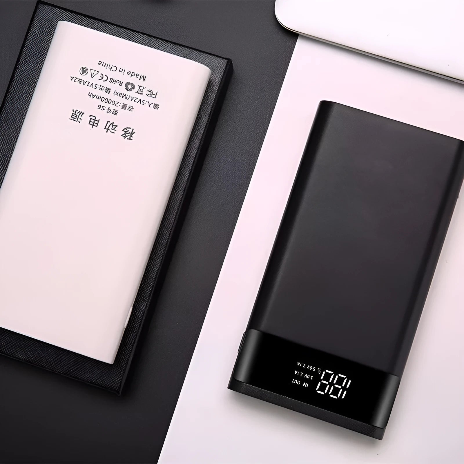 Digital display power bank spring kit with plastic shell and multi-U charging ports