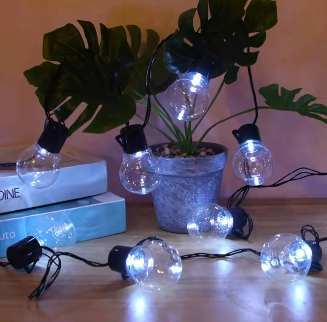 10-metre solar-powered decorative light string with 40 LED bulbs for outdoor festival and garden use