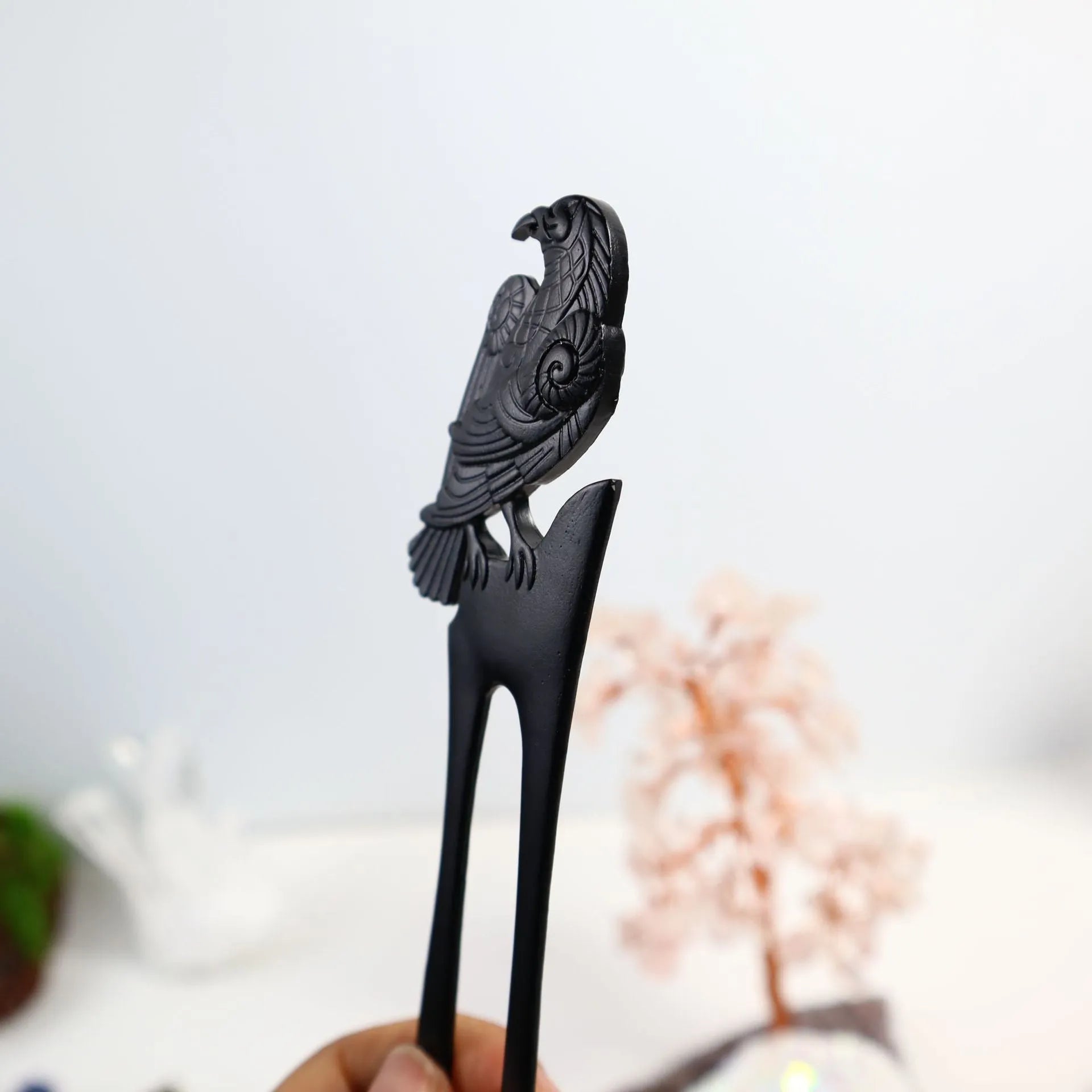 Retro black metal hairpin with double-sided three-dimensional crow carving, 16cm length