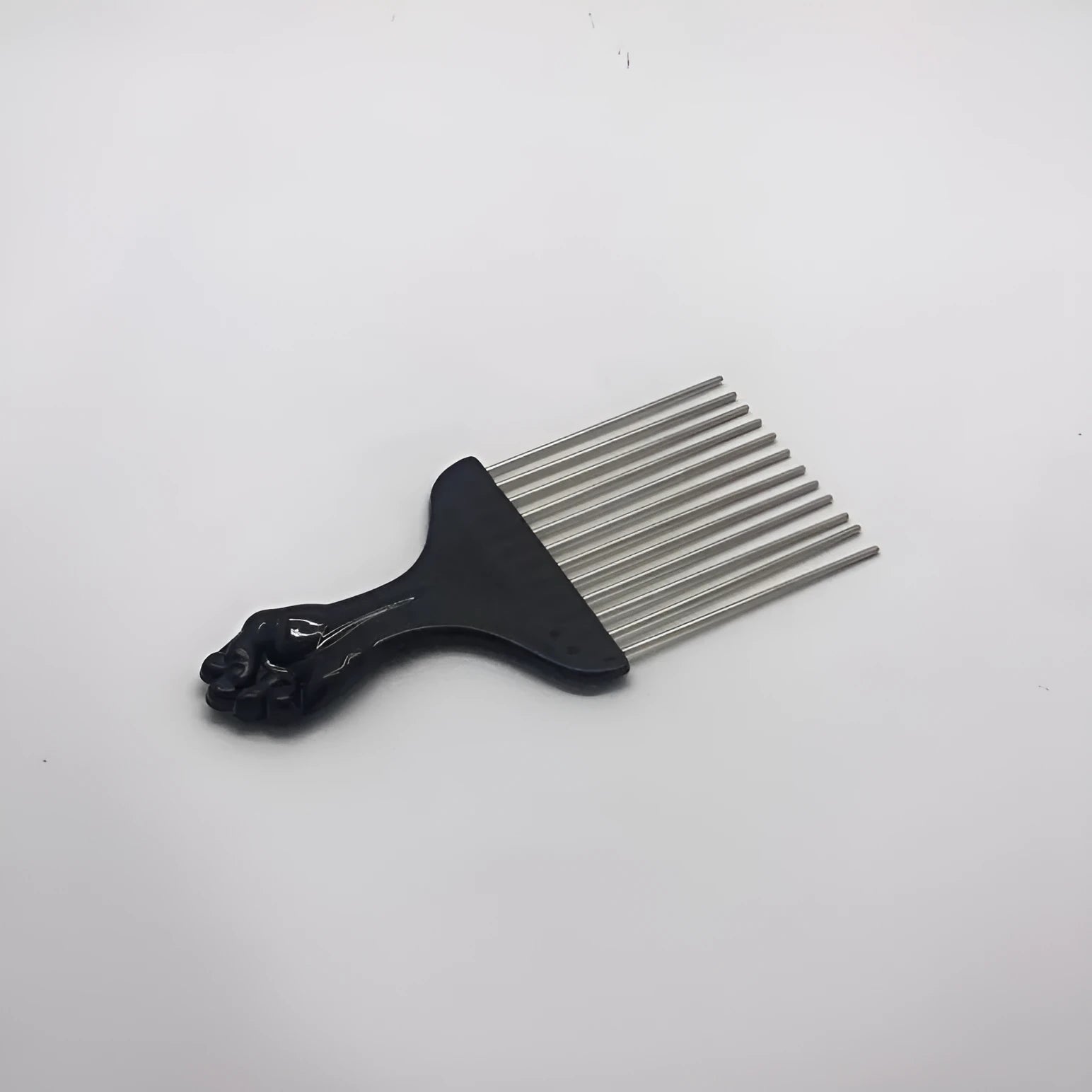 Male creative portable household steel needle comb plastic body over 20cm length