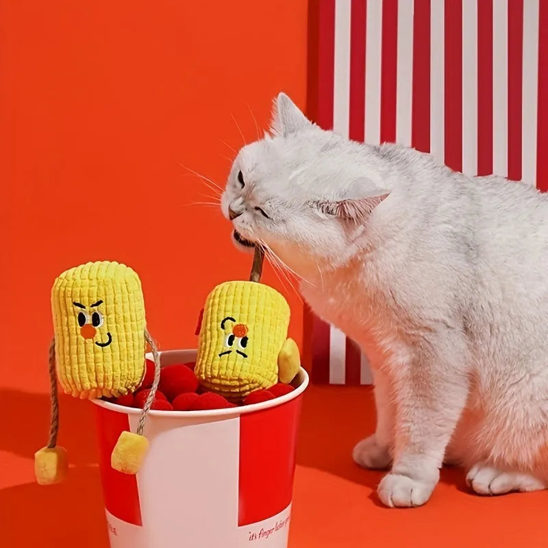 Polio wood corn cob cat chew toy with catnip, 15 cm long.