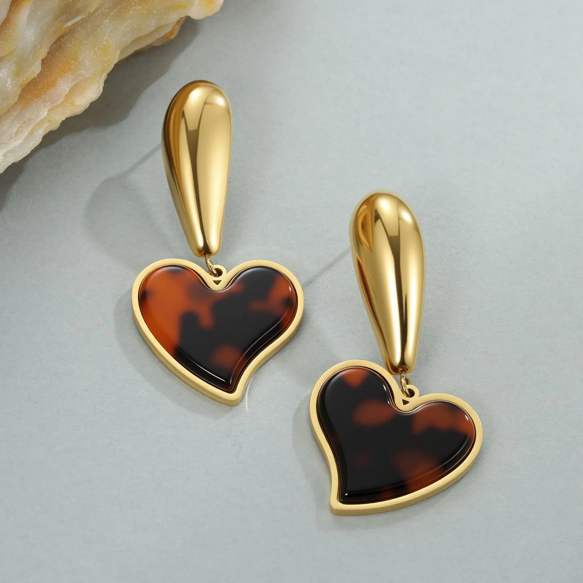 Women's tortoiseshell resin hawksbill colour earrings in heart and flower designs with stainless steel and 18K gold plating