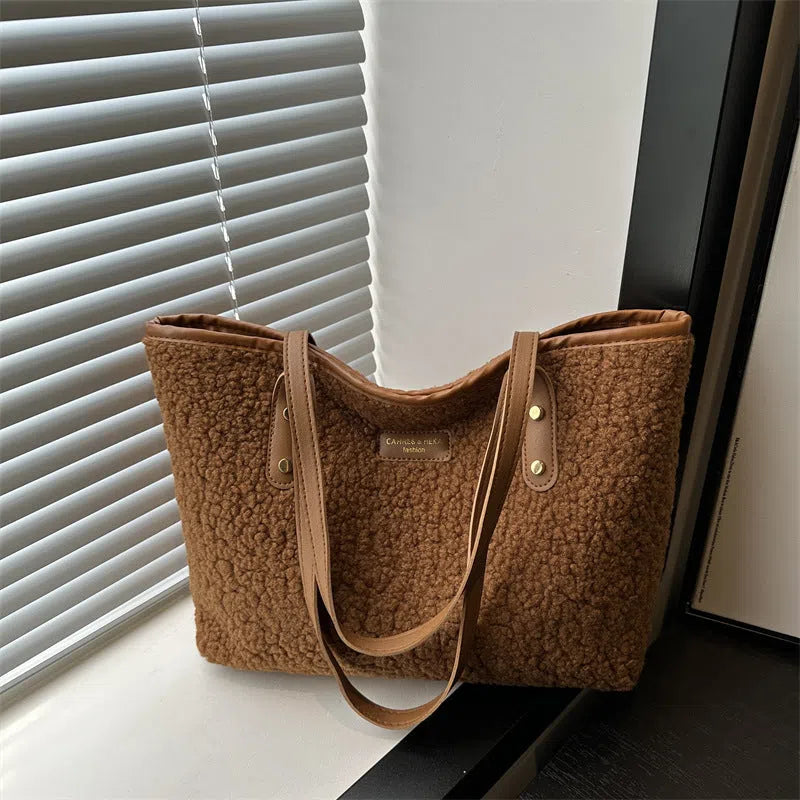Cotton colour block bucket bag with phone pocket in beige colour option