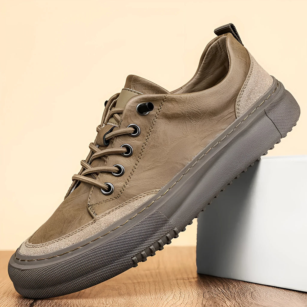 Men's black round toe leather shoes with lace-up front and rubber sole