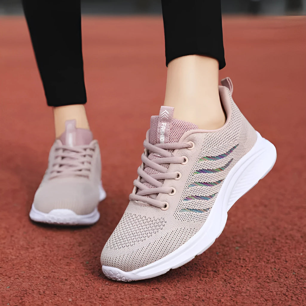 Women's middle-aged leisure mesh surface sneakers with rubber sole, front lace-up, flat heel, available in black