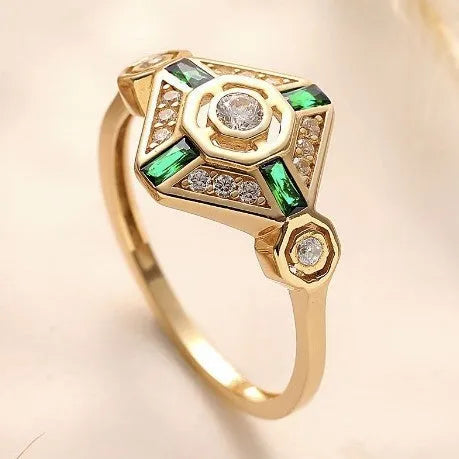 Square-cut lvzuan coloured gemstone ring on a silver-toned electroplated band.