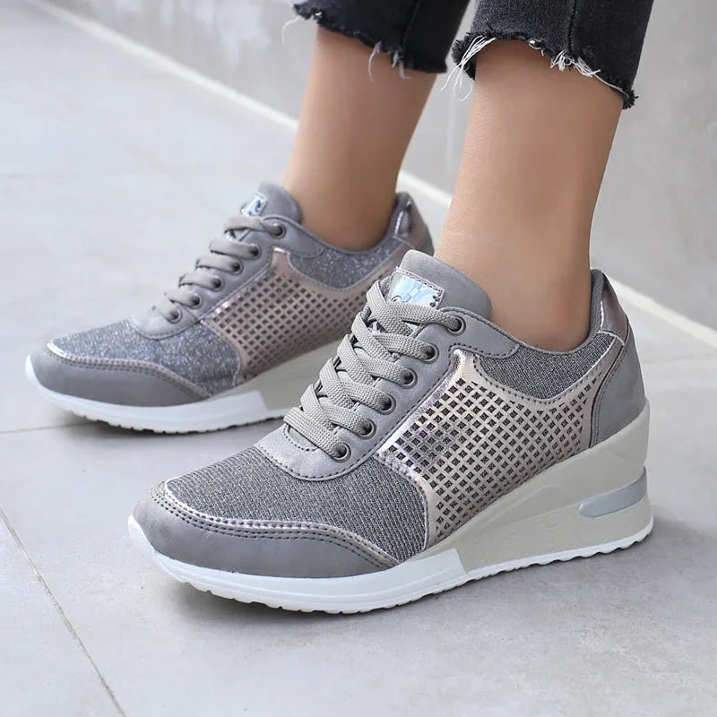Women lace-up sneakers with 6.5cm height increase, PU upper, round toe, casual style in black