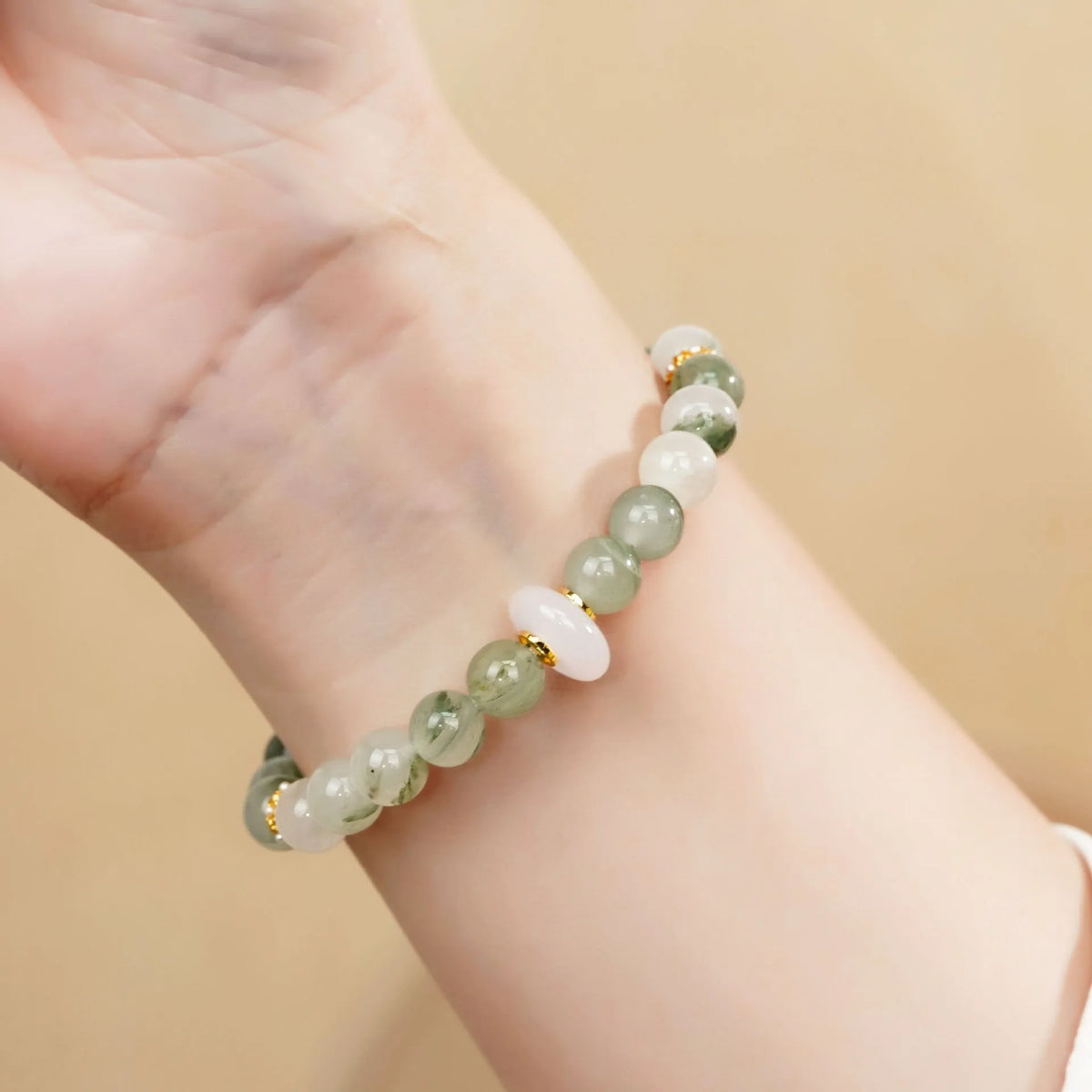 Women's light green emerald ice-like Tian Shan Cui half bracelet with round national style elements