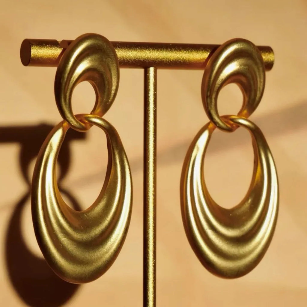 Quicksand colour double circle French retro earrings with U-shaped copper design
