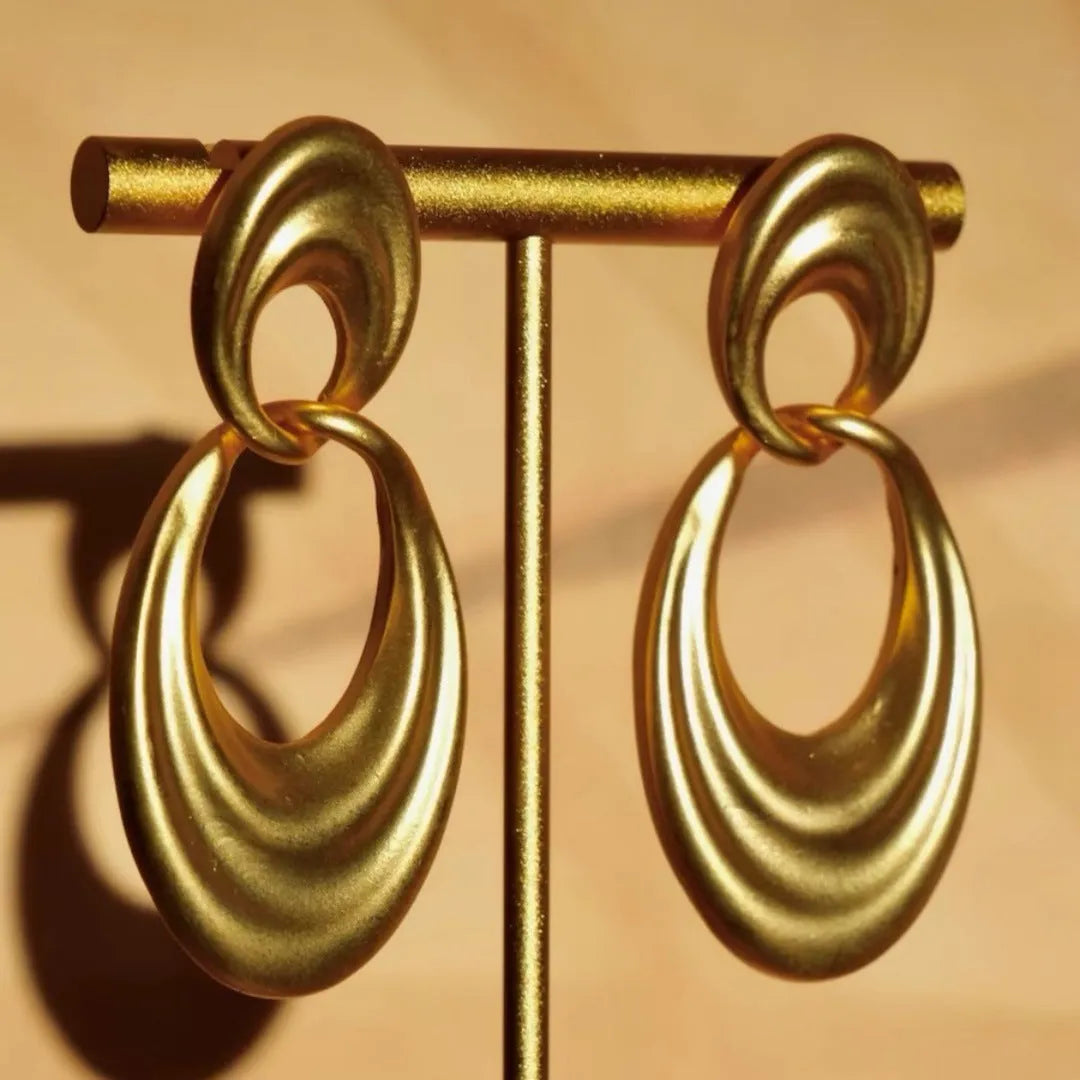 Quicksand colour double circle French retro earrings with U-shaped copper design