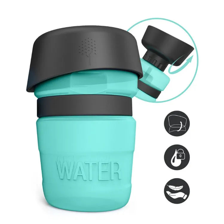New improved creative silicone pet water bottle 520ml in sky blue with squeeze cap for dogs