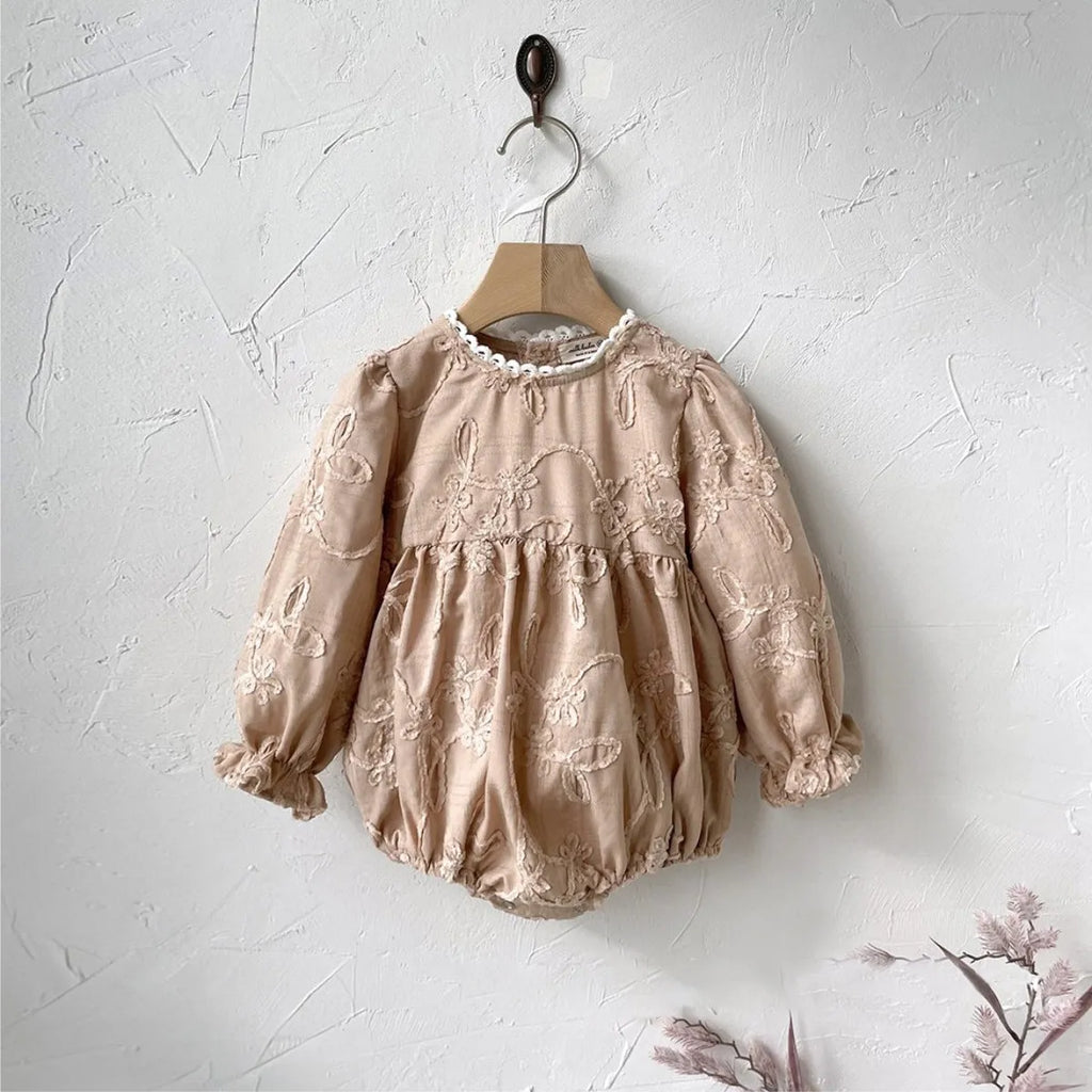 Girl infant stereo lace princess dress in beige, polyester, with jumpsuit option